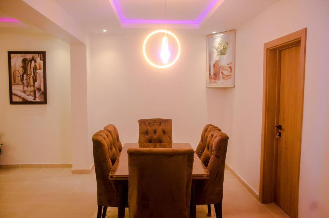 House 103 Abuja Apartment Exterior photo